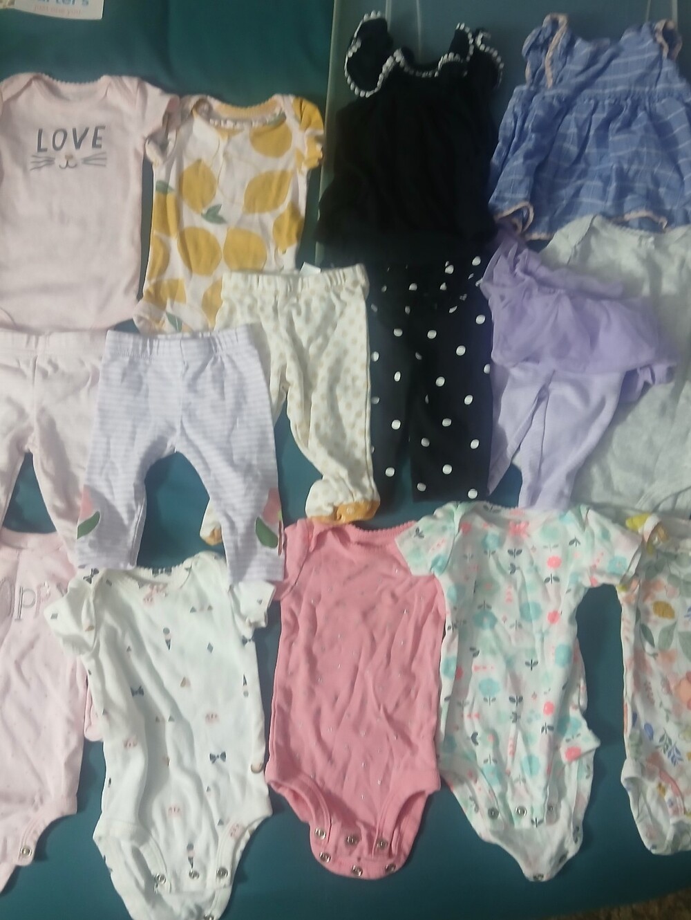 15 Pc Lot Size Newborn Baby Clothes (Onesies,shirts,pants,dresses)